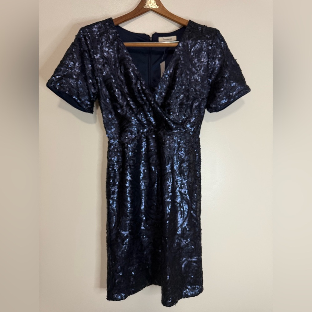 Francescas NWT Elegant Navy Blue Sequin Short sleeve Party Dress size small